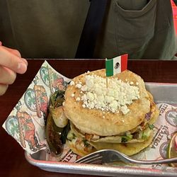 Taqueria El Azteca