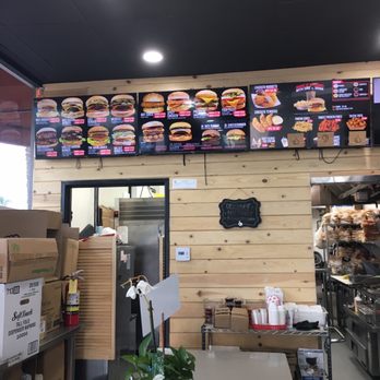 Nice Burger - Inside of restaurant - Vegan Near Me - Long Beach, California