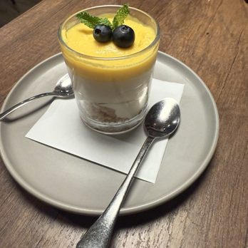 Pizza e Pazzi - Orange cheesecake - Pizza Near Me - Toronto, Ontario