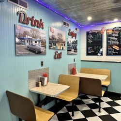 Mr Ed's Drive In - Inside