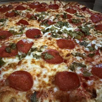 Roadrunner Pizza - New Mexico style pizza - Pizza Near Me - Albuquerque, New Mexico