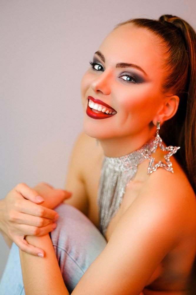 Lady Kseniya Makeup Artist Logo