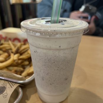 MOOYAH Burgers, Fries & Shakes - Big Moo Oreo Cookie Shake - Burgers Near Me - Irvine, California