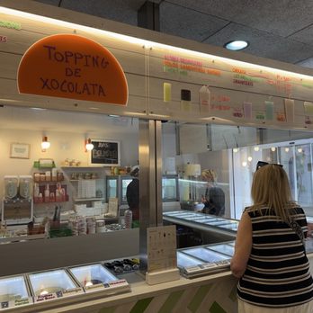 Gelateria Olivier - Photo 2: Order counter - Ice Cream & Frozen Yogurt Near Me - Sitges, B Gelateria Olivier - Photo 2: Order counter - Ice Cream & Frozen Yogurt Near Me - Sitges, B