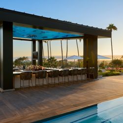 VEA Newport Beach, A Marriott Resort & Spa - Refreshing cocktails and chef-driven eats under blazing blue skies are perfect for an evening watching the sunset at Edge Bar.