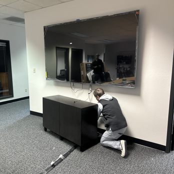 Sky shipping - Tv mouthing - TV Mounting Near Me - Happy Valley, Oregon Sky shipping - Tv mouthing - TV Mounting Near Me - Happy Valley, Oregon