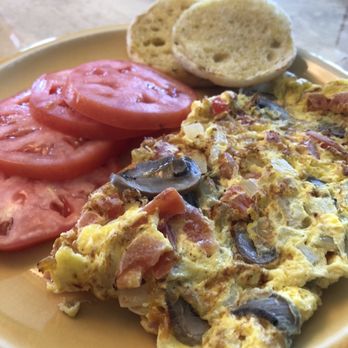 Leo’s Coney Island - Custom veggie omelette w/ onions, 'shrooms, diced tomatoes and cheddar cheese. - Breakfast & Brunch Near Me - Scio Township, Michigan