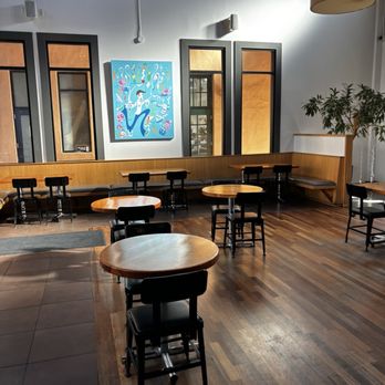 Tender Greens - Indoor seating - New American Near Me - San Diego, California Tender Greens - Indoor seating - New American Near Me - San Diego, California