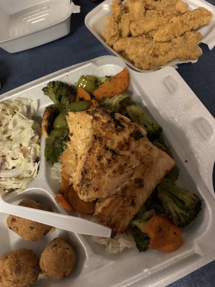 WICHITA FISH COMPANY CLOSED 28 Photos & 81 Reviews 1601 W Douglas