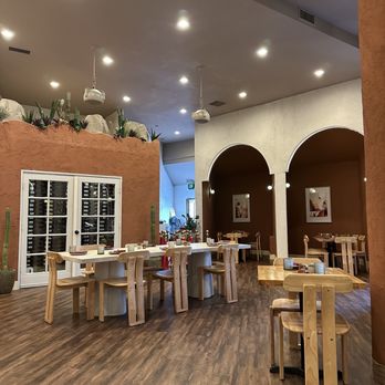 Sobremesa - Pocket rooms and wine cellar - Latin American Near Me - San Diego, California