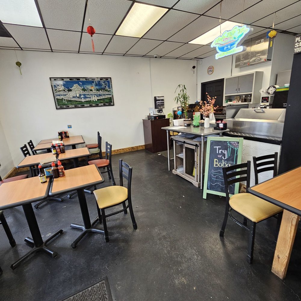 It's Pho Time - The entire left side of the interior of the restaurant. - Vietnamese Near Me - Roanoke, Virginia It's Pho Time - The entire left side of the interior of the restaurant. - Vietnamese Near Me - Roanoke, Virginia