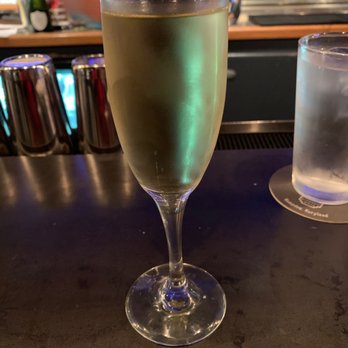 Avenue Kitchen & Bar - Bar area, Vina Lolita Brut Cava from Spain. - New American Near Me - Baltimore, Maryland