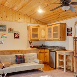 Grizzly cove cabin