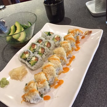 Sushi California - Philadelphia Roll $4.50!!  Crunch Roll $6.95. - Sushi Bars Near Me - Toronto, Ontario