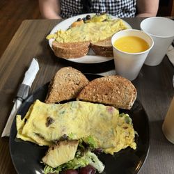 Quadrant Book Mart - Garden Omelette