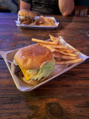 Walnut Creek Pub by null