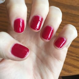 Behold the worst gel manicure of all time.