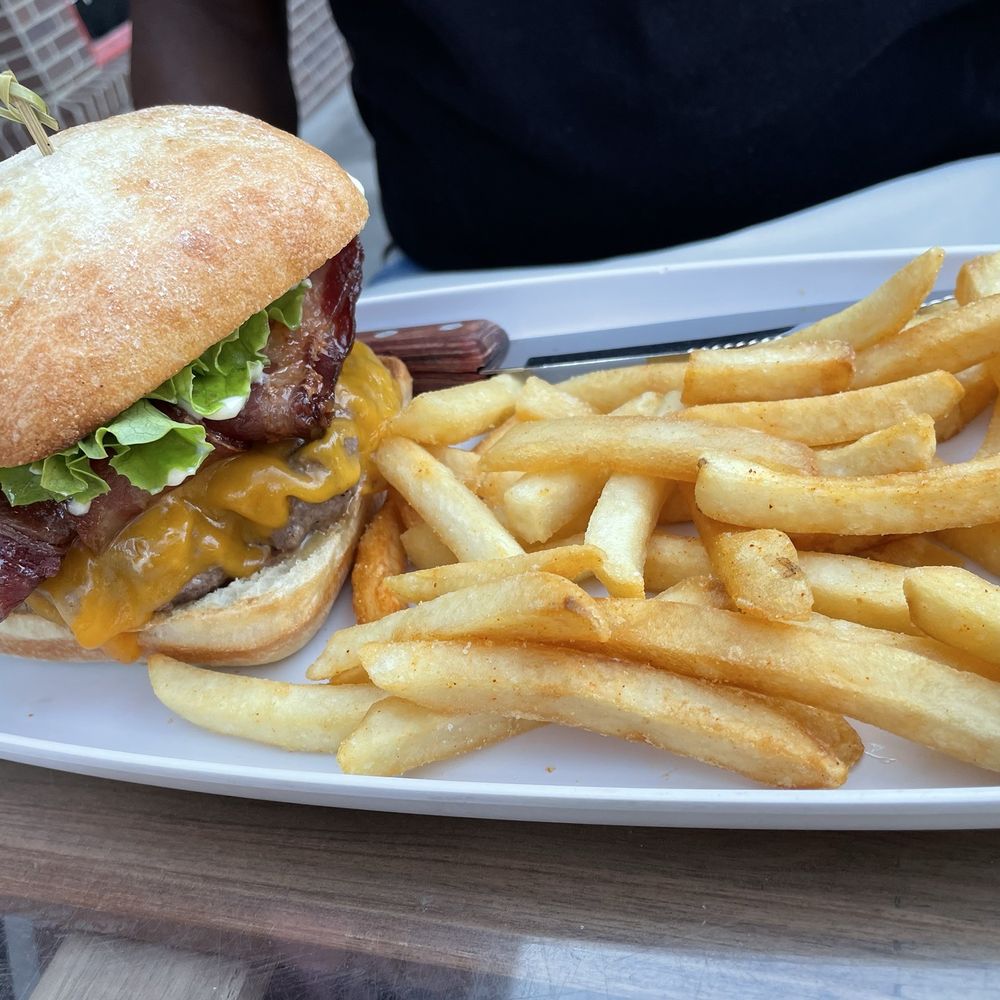 501 on Main - Bison burger - New American Near Me - Park City, Utah