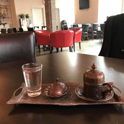 Back & Cafe - Türkischer Mocca mit Baklava