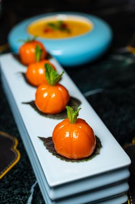 Lai Wah Heen by null