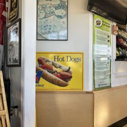 Larry's Giant Subs