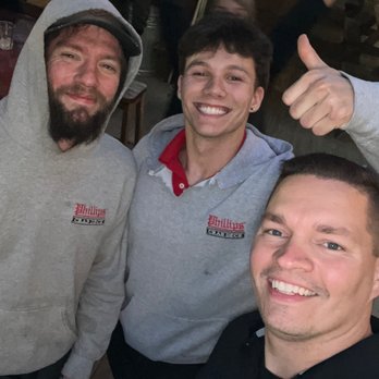 Phillips Seafood - Amazing staff! - Seafood Near Me - Baltimore, Maryland