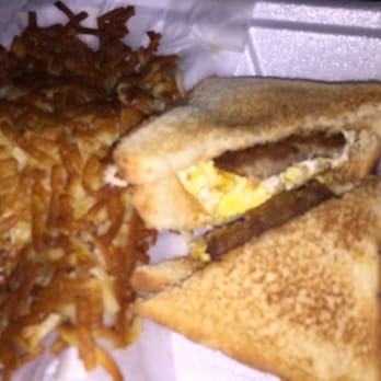 Lakewood Diner - Breakfast sandwich - Diners Near Me - Atlanta, Georgia