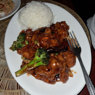 Correa Chinese Cuisine by null