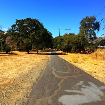 Pena Adobe Regional Park - The start of the paved road for walking and road biking. - Parks Near Me - Vacaville, California Pena Adobe Regional Park - The start of the paved road for walking and road biking. - Parks Near Me - Vacaville, California