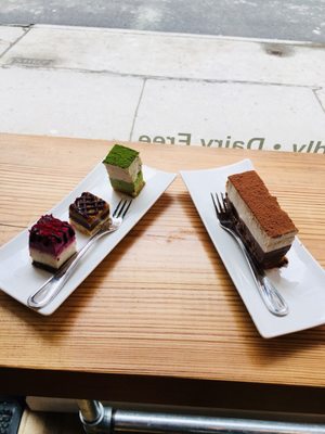 Rawsome Treats by null