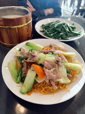 Canton Restaurant - Cháo Cá Chợ Cũ by null