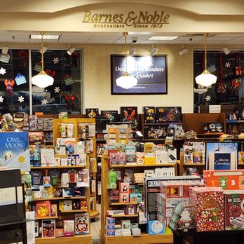 Barnes & Noble - Bookstores Near Me - Pembroke Pines, Florida