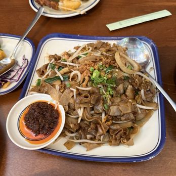 Pandan Leaf - Chow kueh teow - Malaysian Near Me - Houston, Texas