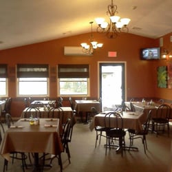 Grande's Pizzeria & Restaurant - Our remodeled dining broom