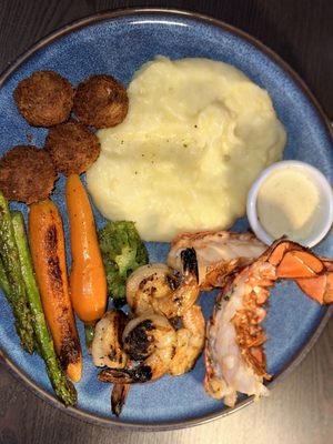 Focus Social Club by null