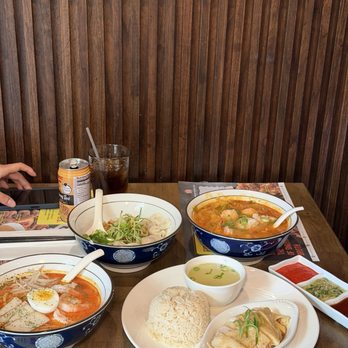 Le Shrimp Noodle Bar - Ramen Near Me - Irvine, California Le Shrimp Noodle Bar - Ramen Near Me - Irvine, California