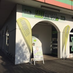Easy Fitness - Außenansicht