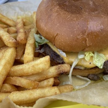 Proper Meats - Single Smashburger. It had really great grill flavor, fresh fixings and a brioche bun. It was ok - Burgers Near Me - St. Petersburg, Florida