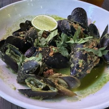 AltaToro - Mussels Verdes (GF): Poblano, serrano, jalapeño sauce, pea toe, chorizo, mezcal, toasted sourdough (on the side for my friends), lime - Latin American Near Me - Atlanta, Georgia AltaToro - Mussels Verdes (GF): Poblano, serrano, jalapeño sauce, pea toe, chorizo, mezcal, toasted sourdough (on the side for my friends), lime - Latin American Near Me - Atlanta, Georgia