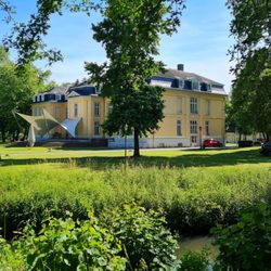 Städtisches Museum Schloß Morsbroich