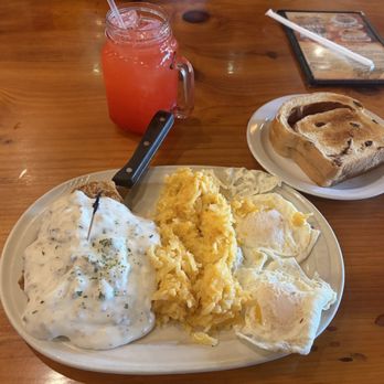 Log Cabin Family Restaurant - Country chicken with raisin toast. Strawberry lemonade - Breakfast & Brunch Near Me - Baraboo, Wisconsin Log Cabin Family Restaurant - Country chicken with raisin toast. Strawberry lemonade - Breakfast & Brunch Near Me - Baraboo, Wisconsin