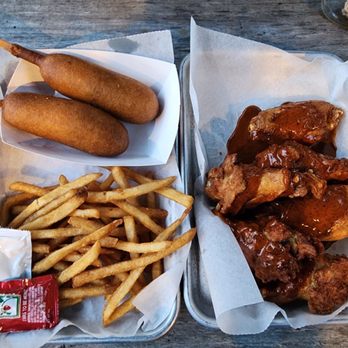 Back Road Brewing - Corn dogs, fries, Nashville hot honey wings - Brewpubs Near Me - Milford, Pennsylvania