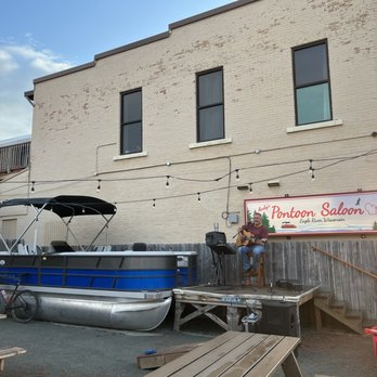 Andy's Pontoon Saloon - Beer Gardens Near Me - Eagle River, Wisconsin