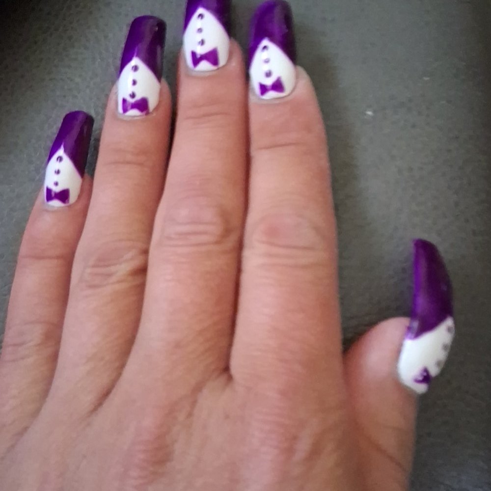 Lucy Nails & Spa - Bow tie suit - Nail Salons Near Me - Chico, California
