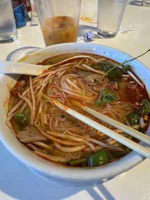 Phở Le by null