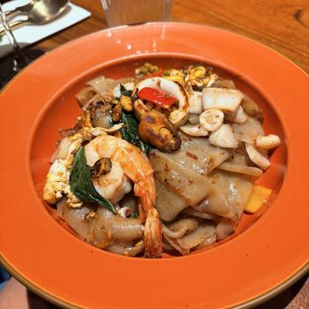 Tha Phraya - Thai Near Me - New York, New York Tha Phraya - Thai Near Me - New York, New York
