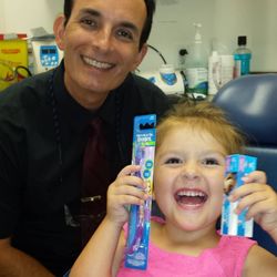Stephen Mocrae Dentistry - Free dentistry for children day!