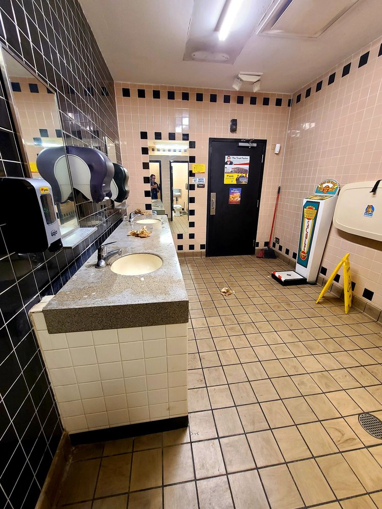 LOVE’S TRAVEL STOP Updated August 2024 64 Photos & 58 Reviews