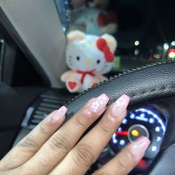 AK Nails & Spa