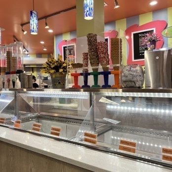 Scoops - Pint of Ice Cream - Ice Cream & Frozen Yogurt Near Me - Covington, Georgia